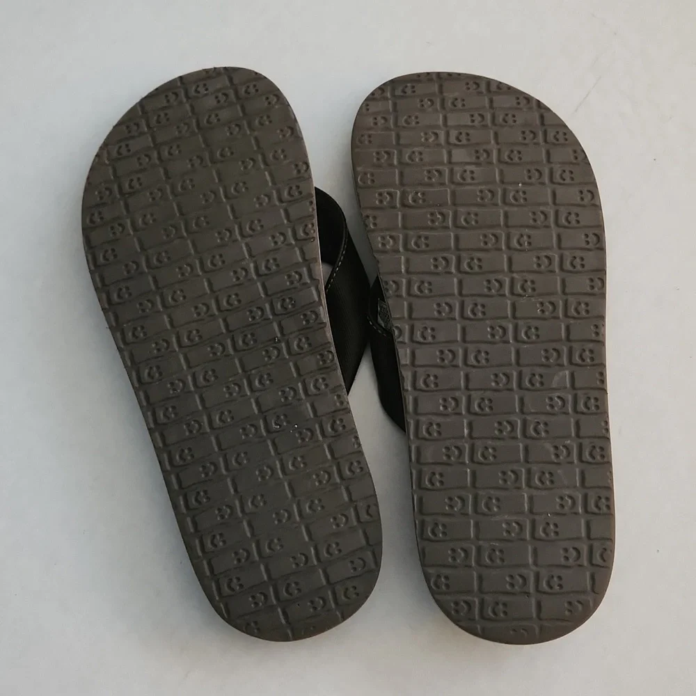 Mens Sanuk Yoga Mat Flip Flops Size 8